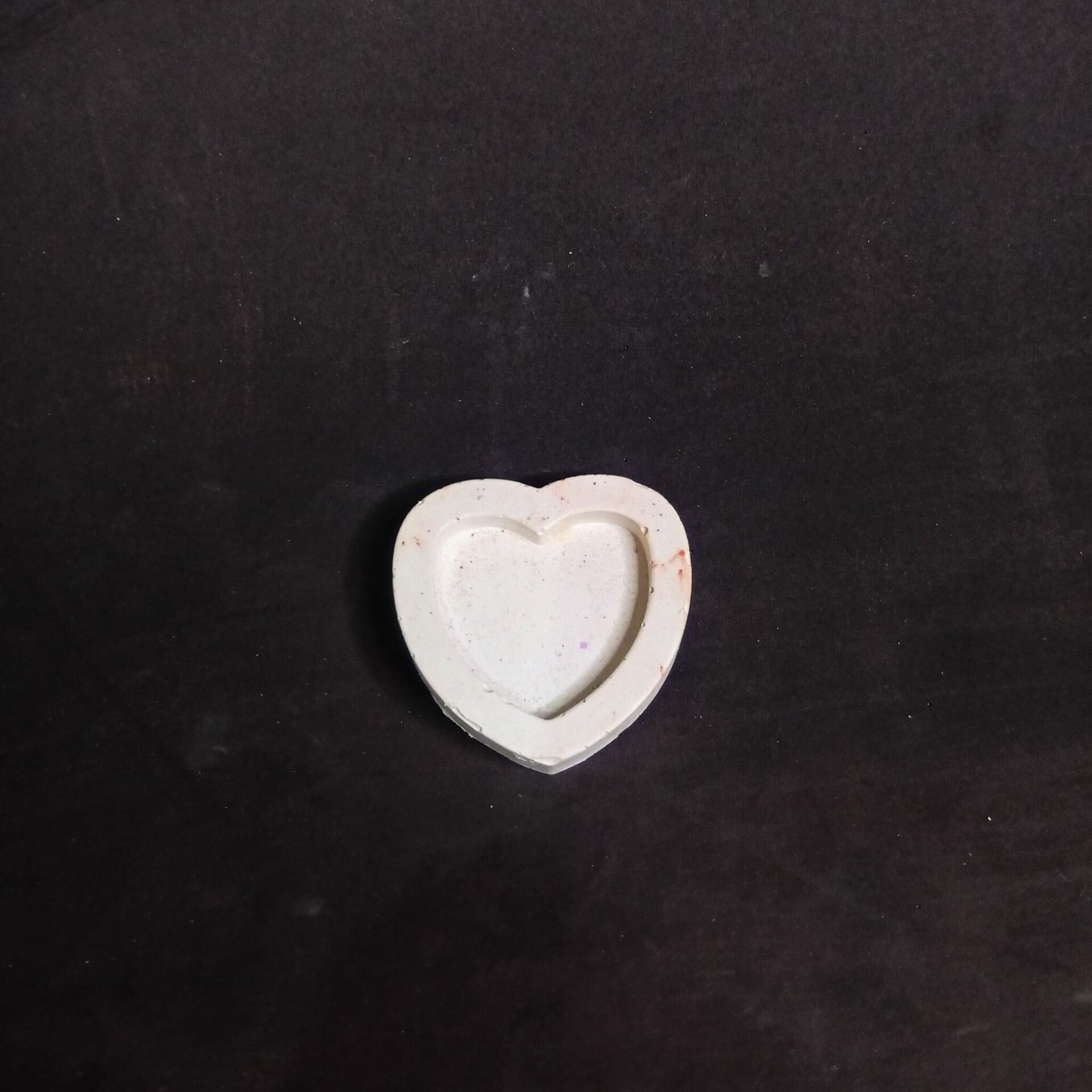 Porta Incienso de Conos Corazón Artesanal - 3