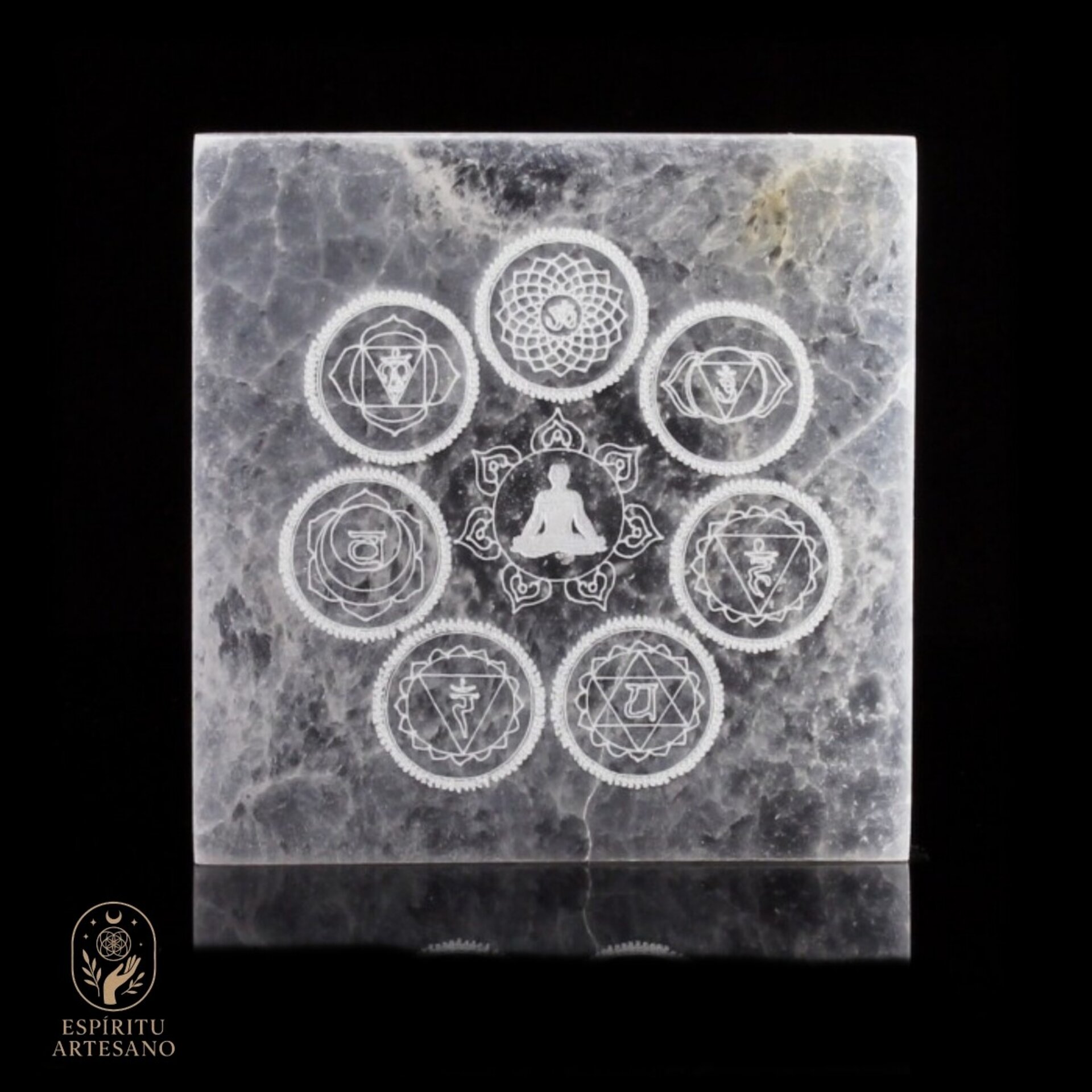 Placa de Selenita Cuadrada con Grabado de los Chakras – Piedra Natural - 2
