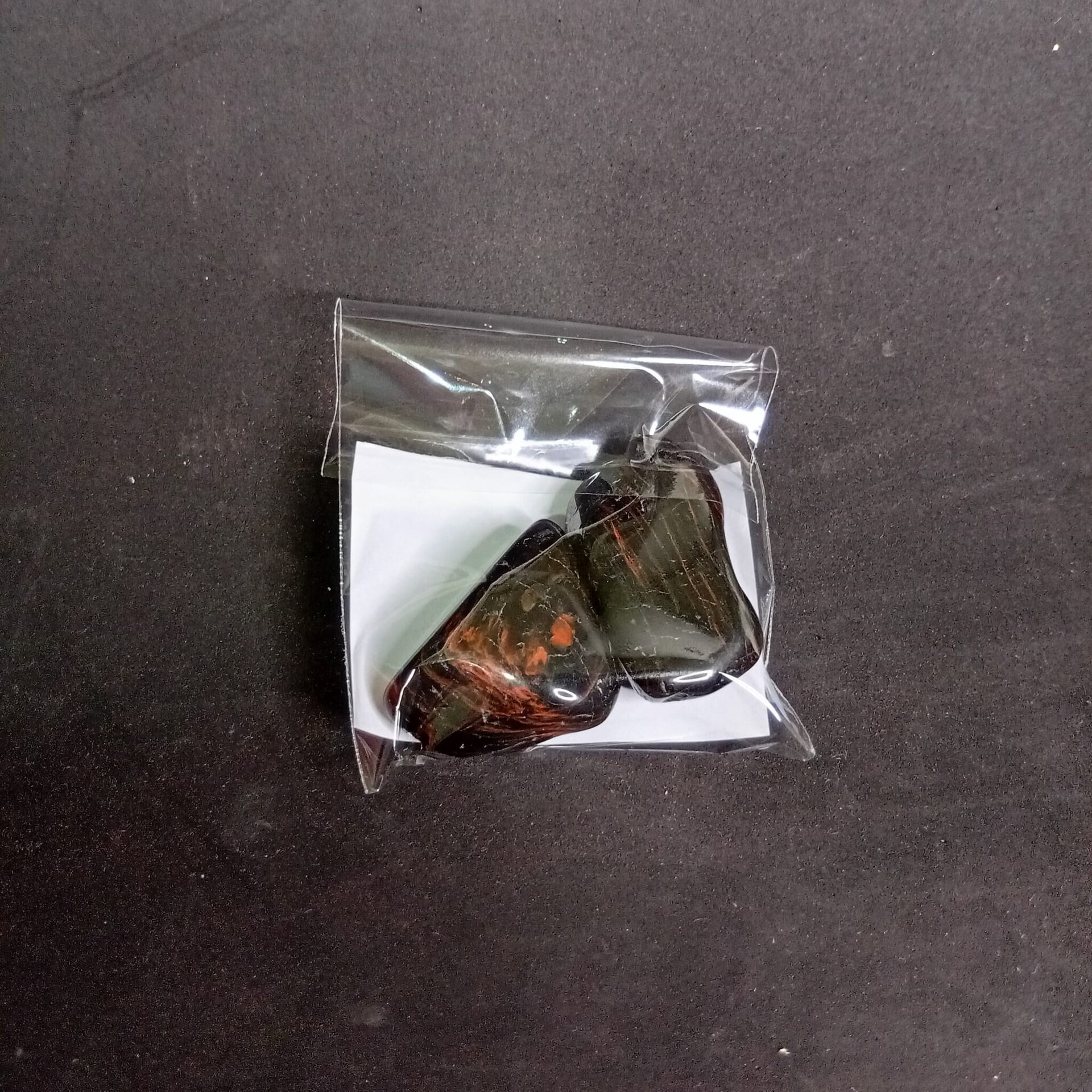 Turmalina Negra con Hematite Rodado Mediano - 1