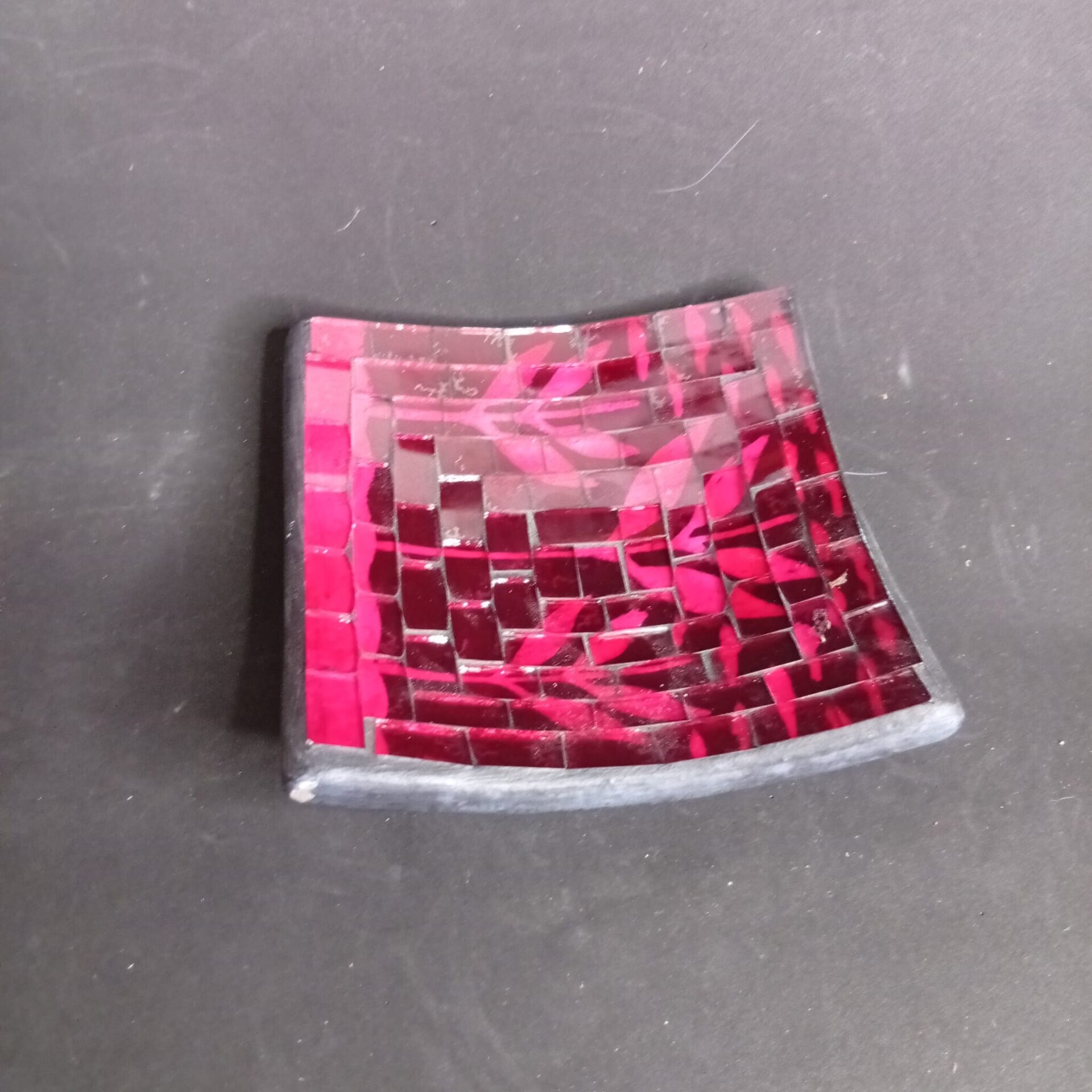 Porta Incienso Plato Cuadrado Mosaico Rojo - 2